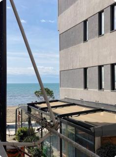 Remo beachfront apartment - Durazzo - 4