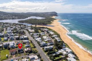 200m to the beach Pet friendly - Wamberal - 4