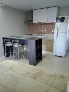 Lindo JK para 2 pessoas com garagem wifi e ar condicionado - Sao Leopoldo - 0