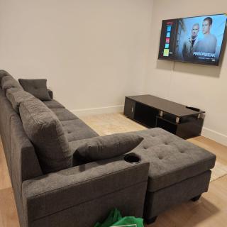 Spacious 2 Bedroom Suite in Gorman, Edmonton, Canada - Edmonton - 4