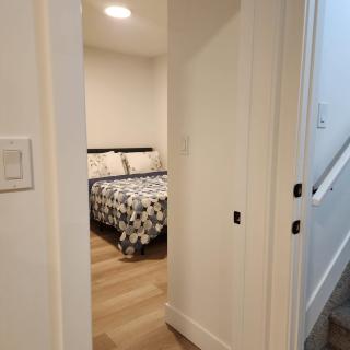 Spacious 2 Bedroom Suite in Gorman, Edmonton, Canada - Edmonton - 1