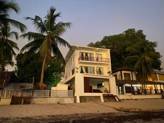Villalola - Nosy Be - 0