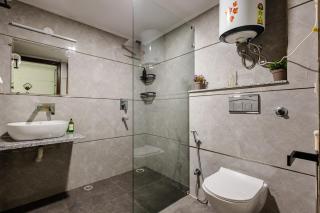 Cozy 3BHK with Private Garden in Saket, near Select CityWalk - Nuova Delhi - 1