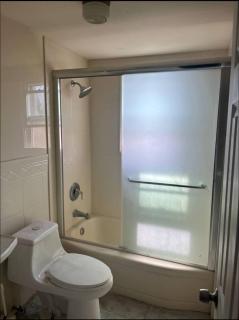 Charming Long Island Room - Farmingdale - 4