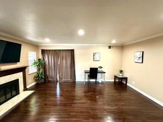 Relax at 4Bedrooms retreat nearby Apple - Santa Clara - 0