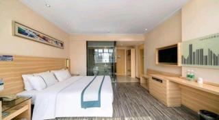 City Comfort Inn Wuhan South Lake Zhongnan University of Economics and Law Fashion City - Wuhan - 8