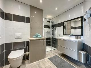 Le Beauséjour, studio with pool, parking, air conditioning - Le Cannet - 9