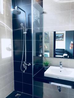 1BR-70m2 New,fully Luxury furnished, garden on top - Da Nang - 5