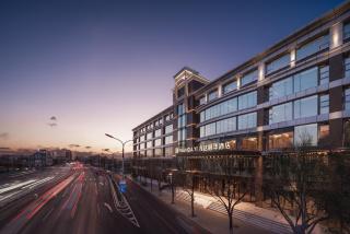 Wanda Yi, Beijing Qianmen - Close to Tiananmen Square - 5