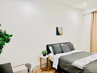 Modern Cozy Stay Desk Fridge Microwave - North Sherman Way - 7