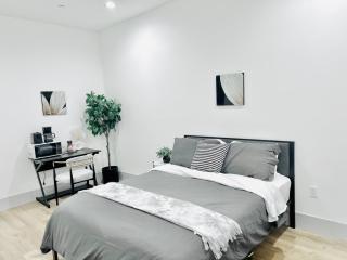 Modern Cozy Stay Desk Fridge Microwave - North Sherman Way - 5