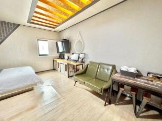 K Stay Yeongtong Branch - 3