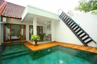 Bale Village Villa By Kasta Hospitality - Canggu - 3