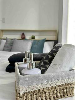 The Modern Haven at Azure near SM Bicutan - Manila - 1