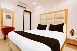 Super Collection O Andheri West Near KokilaBen Hospital - Bombay - 4