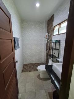Hidden Gem in a Central Location - - 1