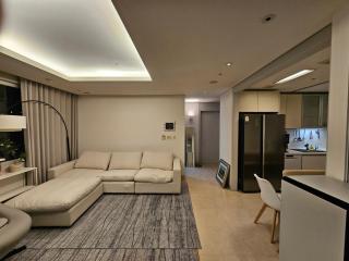 tower apartment 2-bedroom full-option - Seoul - 3