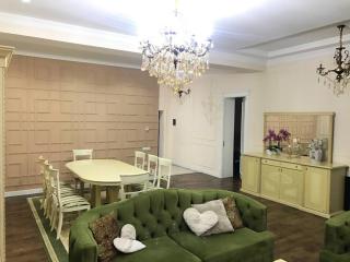 Cozy 3-Room Apartment - - 2