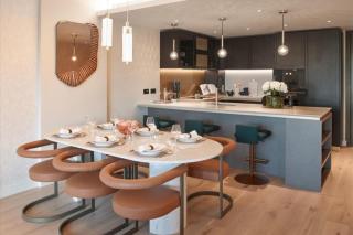 Exclusive Waterfront Spacious Two Bedroom Apartment - 606 - Londra - 6