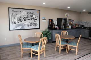 Super 8 by Wyndham Cabot - Cabot - 8