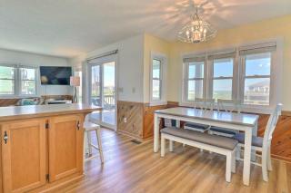 5018 Mikes Beach House Across Street from Beach - Kill Devil Hills - 1
