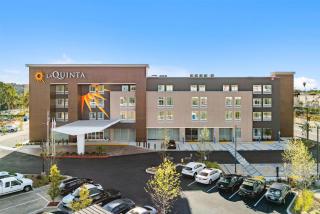 La Quinta Inn & Suites by Wyndham La Habra - La Habra - 0