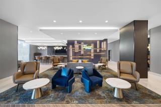 La Quinta Inn & Suites by Wyndham La Habra - La Habra - 1