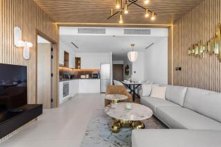 Novity Luxury Vida Marina 2BR Sea View 38th Floor - 5