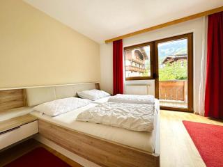 Cosy apartment in Fügen near Ski Lift - Fügen - 1
