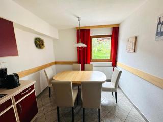 Cosy apartment in Fügen near Ski Lift - Fügen - 9