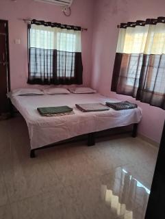 लक्ष्मी लीला गेस्ट हाऊस - Akalkot - 6