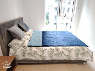 Modern two bed room flat at Elephant Castle - London - 9