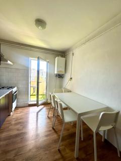 Sunny Two Bedroom Apartment - Cluj-Napoca - 5