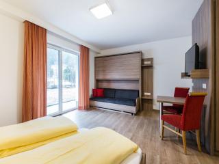 Apartment in Kleinarl near Ski-Area with Balcony & Parking - 8