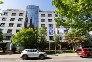 Lion's Garden Hotel - Budapest - 2