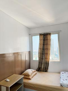 Urban Oasis 1 3BR Apartment with facilities in Central Jakarta - 2