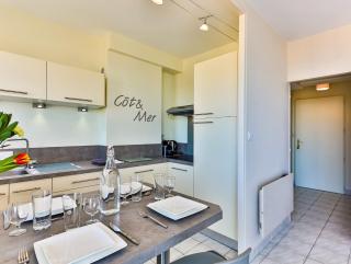 Studio cosy lumineux, front de mer, proche plage - 3