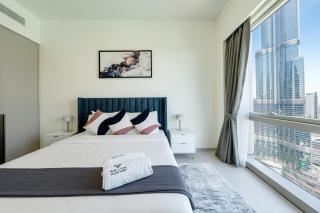 Sky-High Burj Khalifa Views - 5408 - 9