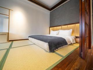 Xueershanfang · Shanhaijing - Sanya - 1