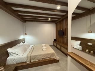 Aurora Seaside Luxury Suite - - 9