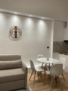 Riara Home - Vlorë - 7
