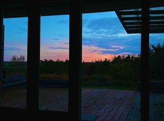 Peaceful Renovated Cottage By The Fjord - 3