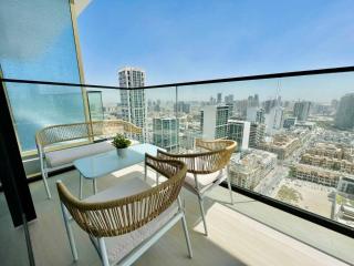 Opulent Nook 1br Designer Hideaway In Onyx - 8