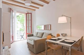 Sunny apartment on the square - 5