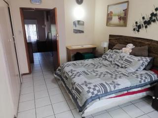 Marinda's - Hibberdene - 6