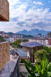 Tianmen Mountain Panorama & Cultural Art Exchange Hostel - - 3