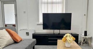 Crystal Home- Ashton-Under-Lyne, Manchester - Stalybridge - 0