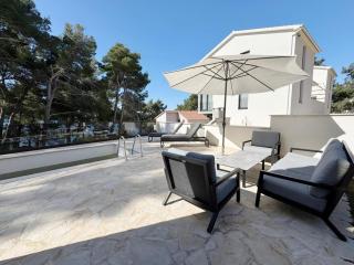 Stone Hvar - 4