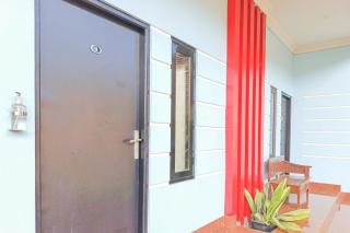 Joglo Guest House Syariah Mitra RedDoorz - Tegal - 2
