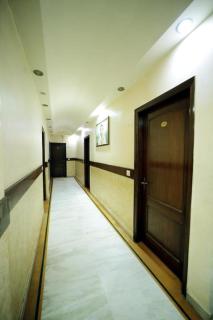 Hotel Blue Bell at Karol Bagh - Jāmb - 6